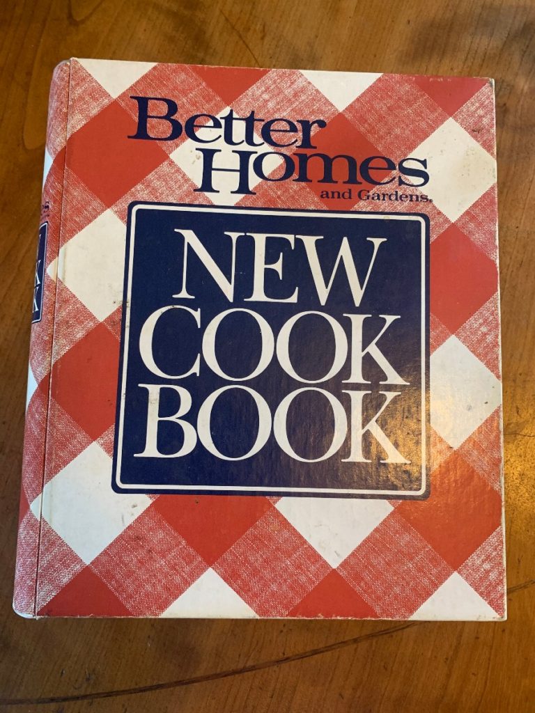 Better Homes and Gardens New Cookbook